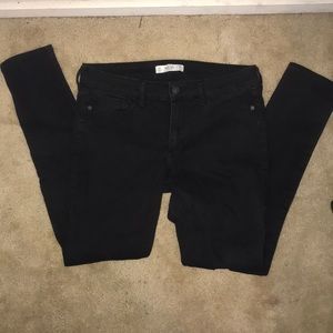 Black Abercrombie skinny jeans
